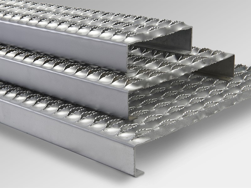 24 Length x 9-1/2 Width x 2 Depth 3342010-24 Grip Strut Channel Aluminum 4-Diamond Plank Safety Grating 
