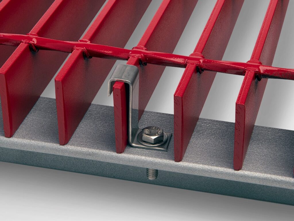 J CLIP ON BAR GRATING.jpg
